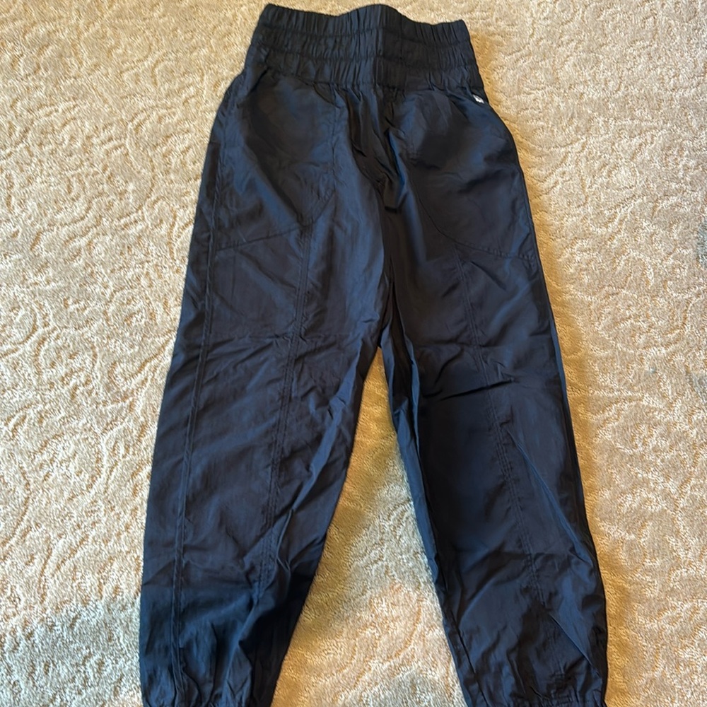 Free people FP movement black parachute jogger pants high waisted size S